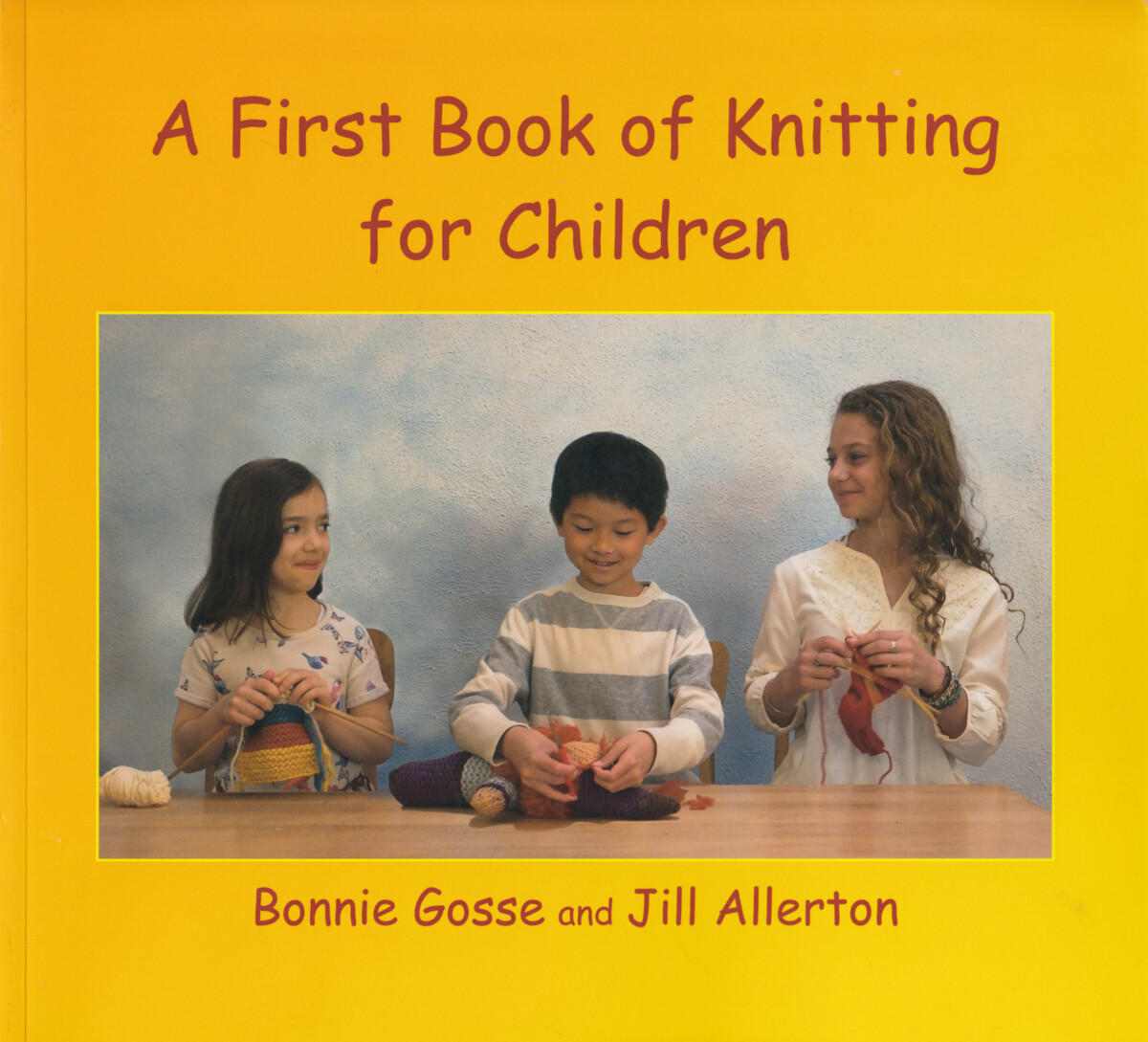 First Book of Knitting for Children新版